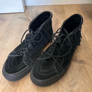 Vans Sk8-Hi Moc Suede Fringe